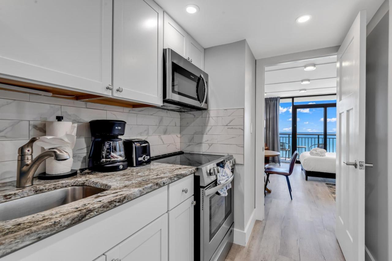 Breakers Tower 1Br Oceanfront Condo Миртл-Бич Экстерьер фото